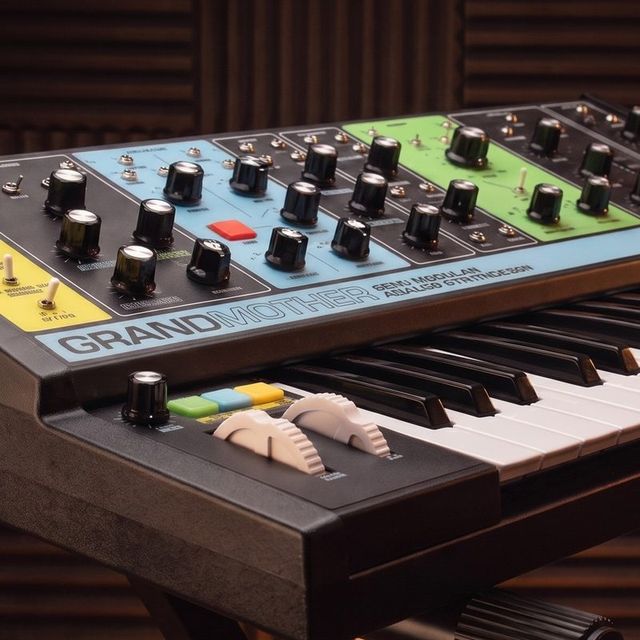 Moog Grandmother